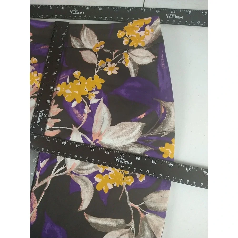 Ann‎ Taylor Skirt Ladies 0/Petite Purple Floral Lined Short Stretch Pencil Work